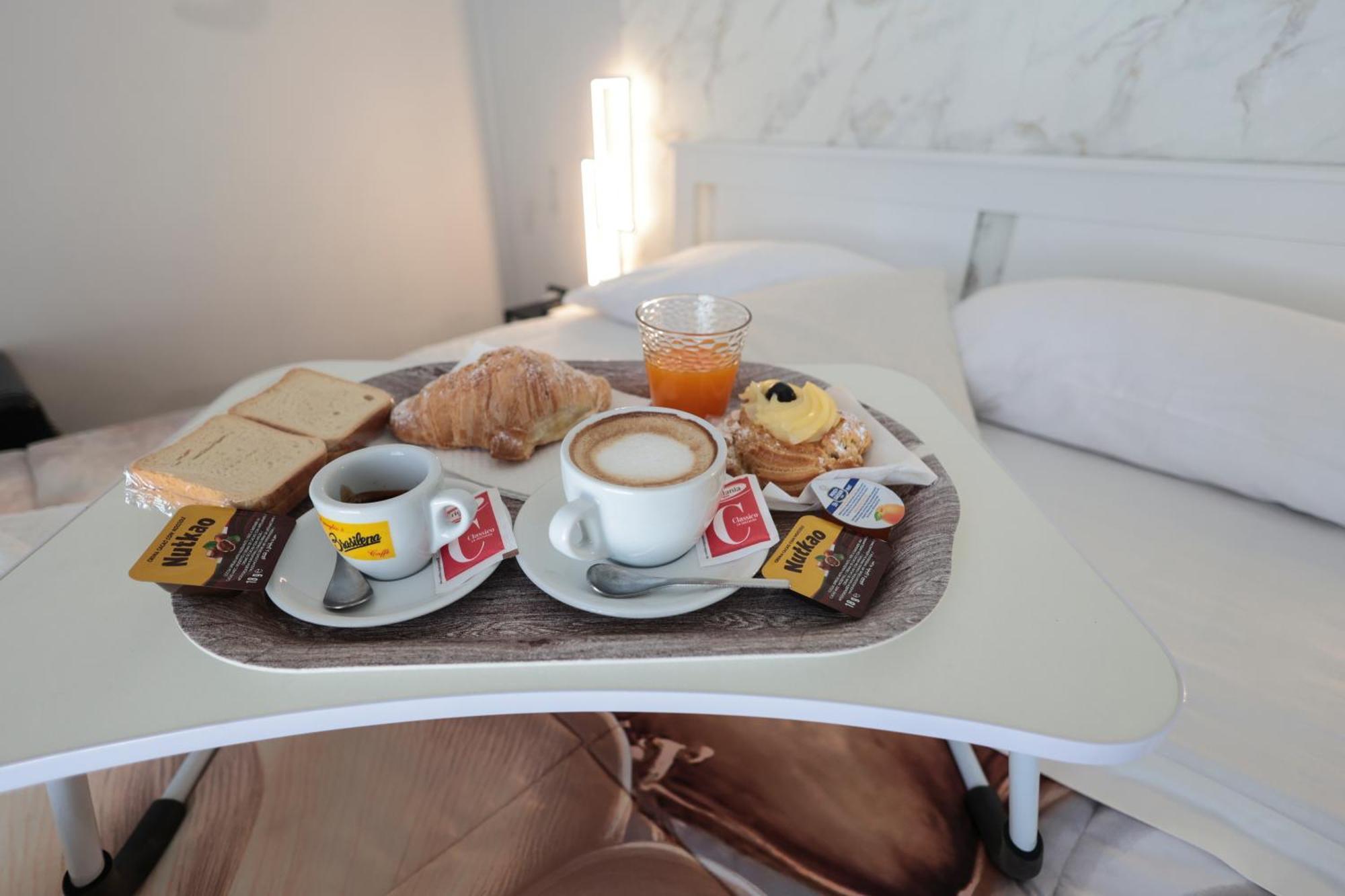 Bed and Breakfast A Cartulina E Napule Neapol Zewnętrze zdjęcie
